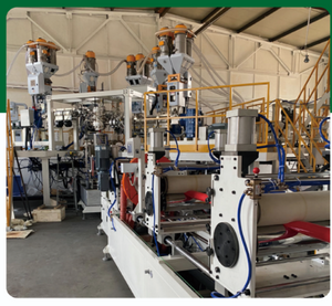Linea di estrusione di involucri per salsicce in plastica coestrusa multistrato personalizzabile a 3-5 strati