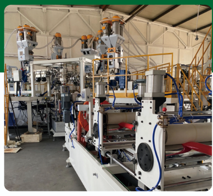 Linea di estrusione di involucri per salsicce in plastica coestrusa multistrato personalizzabile a 3-5 strati