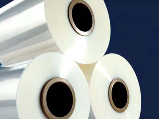 Il vantaggio della pellicola termoretraibile con display barriera nel confezionamento della carne