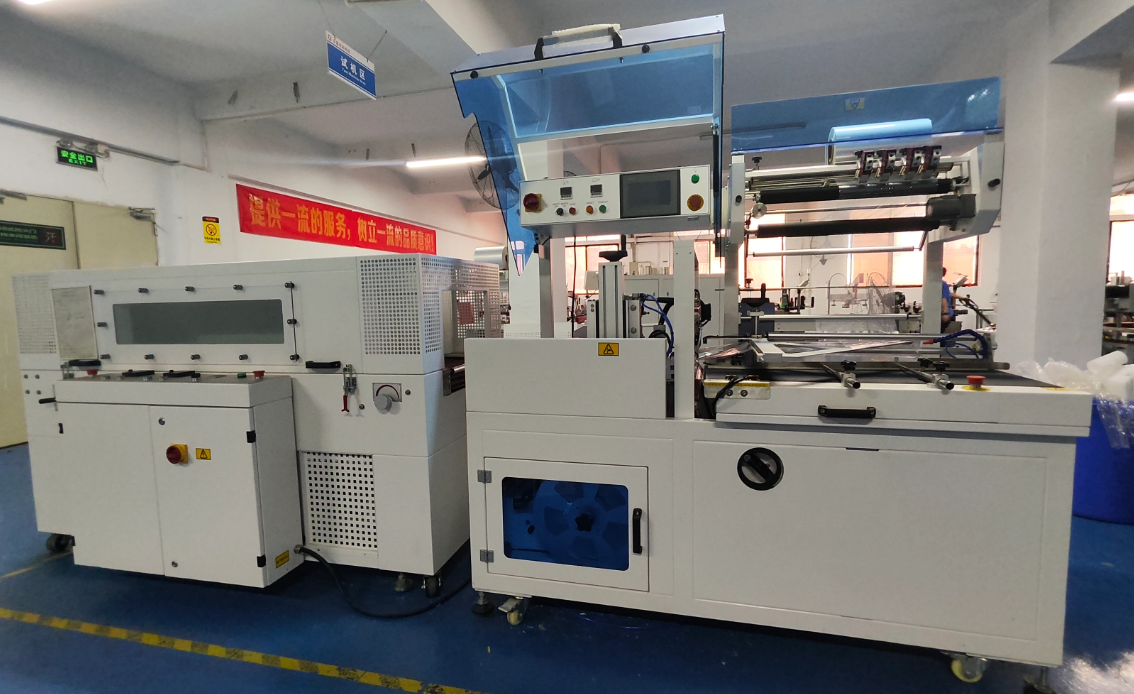 Perché la tua azienda ha bisogno di una macchina confezionatrice termoretraibile?